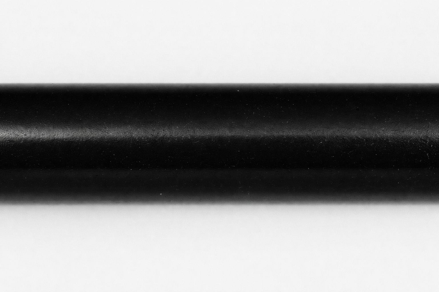 E1001 - Jet Black Ebonite Rod