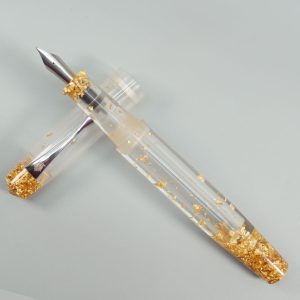 Model-1013B Sabyasachi Celestine சப்யசாச்சி செலஸ்டின் Handmade Resin Gold Foil Flakes Design Fountain Pen