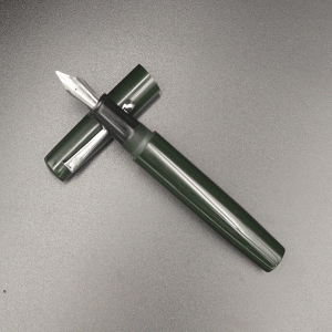 WOW Brand Model-1050A FAKIR SENAPATI ஃபகீர் சேனாபதி(Yugam) 15/15mm Dark Green Color Body With Silver Color Clip Eye Dropper Model Schmidt Converter Fountain Pen Kanwrite #6 Nib Jowa Compatible Thread SKU 60210